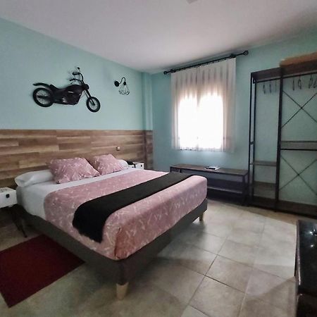 Posada Del Camino Real Torrelaguna Kültér fotó