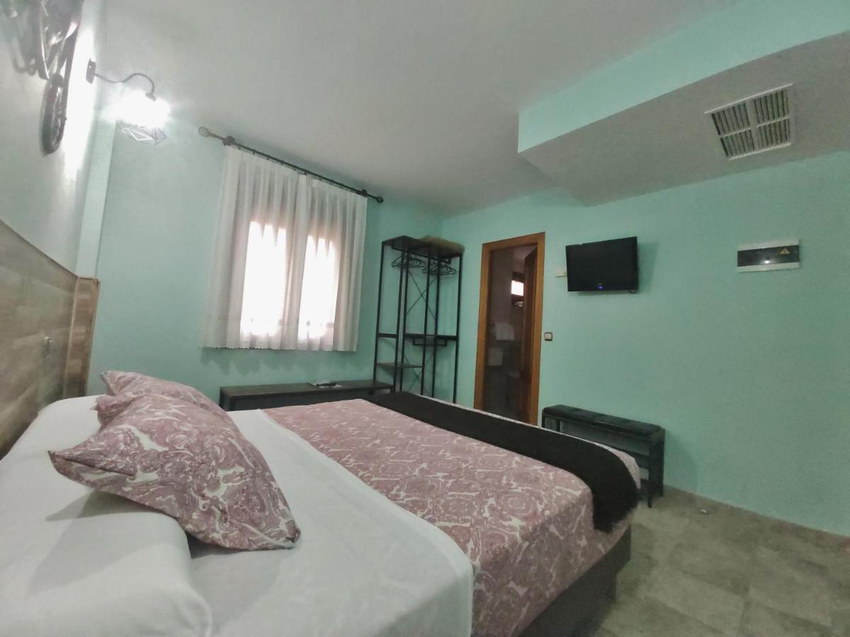 Posada Del Camino Real Torrelaguna Kültér fotó