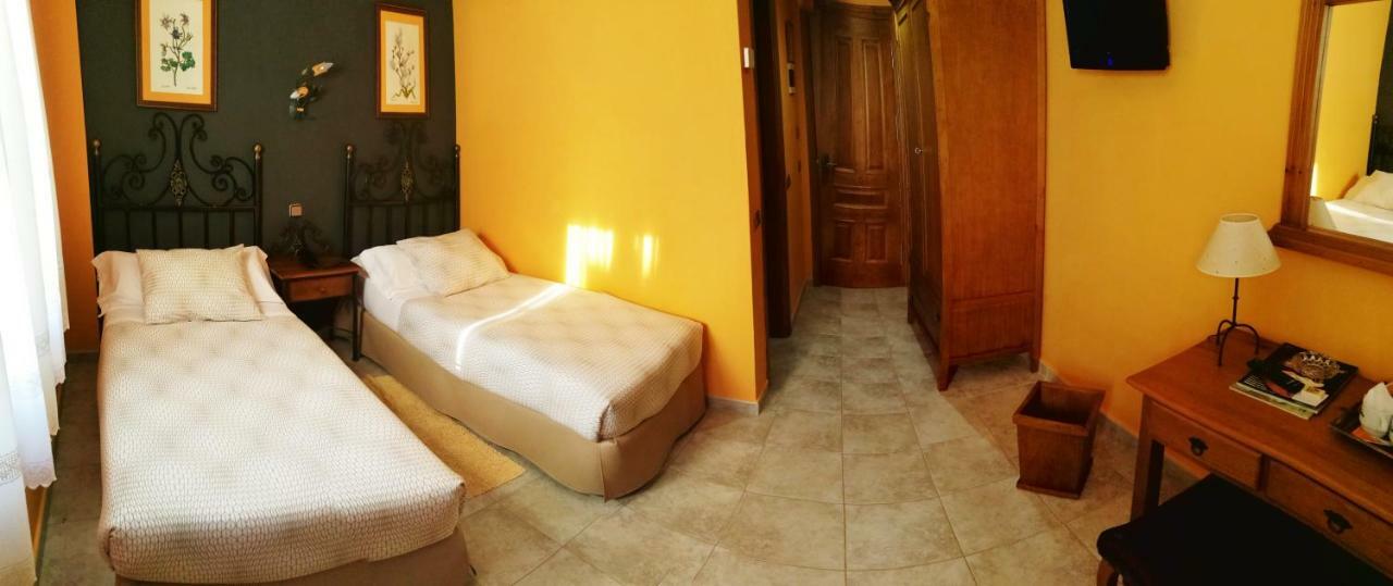 Posada Del Camino Real Torrelaguna Kültér fotó